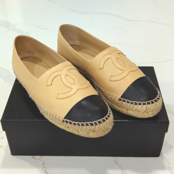 CHANEL Shoes - Chanel Lambskin Espadrilles Beige/Black